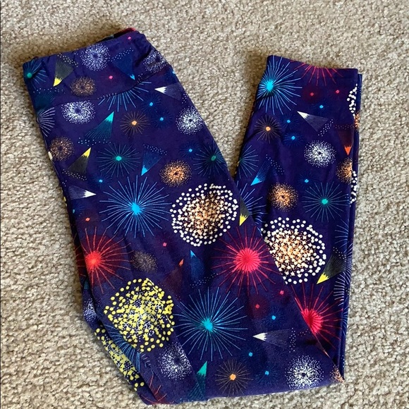 LuLaRoe Pants - LulaRoe Fireworks Leggings